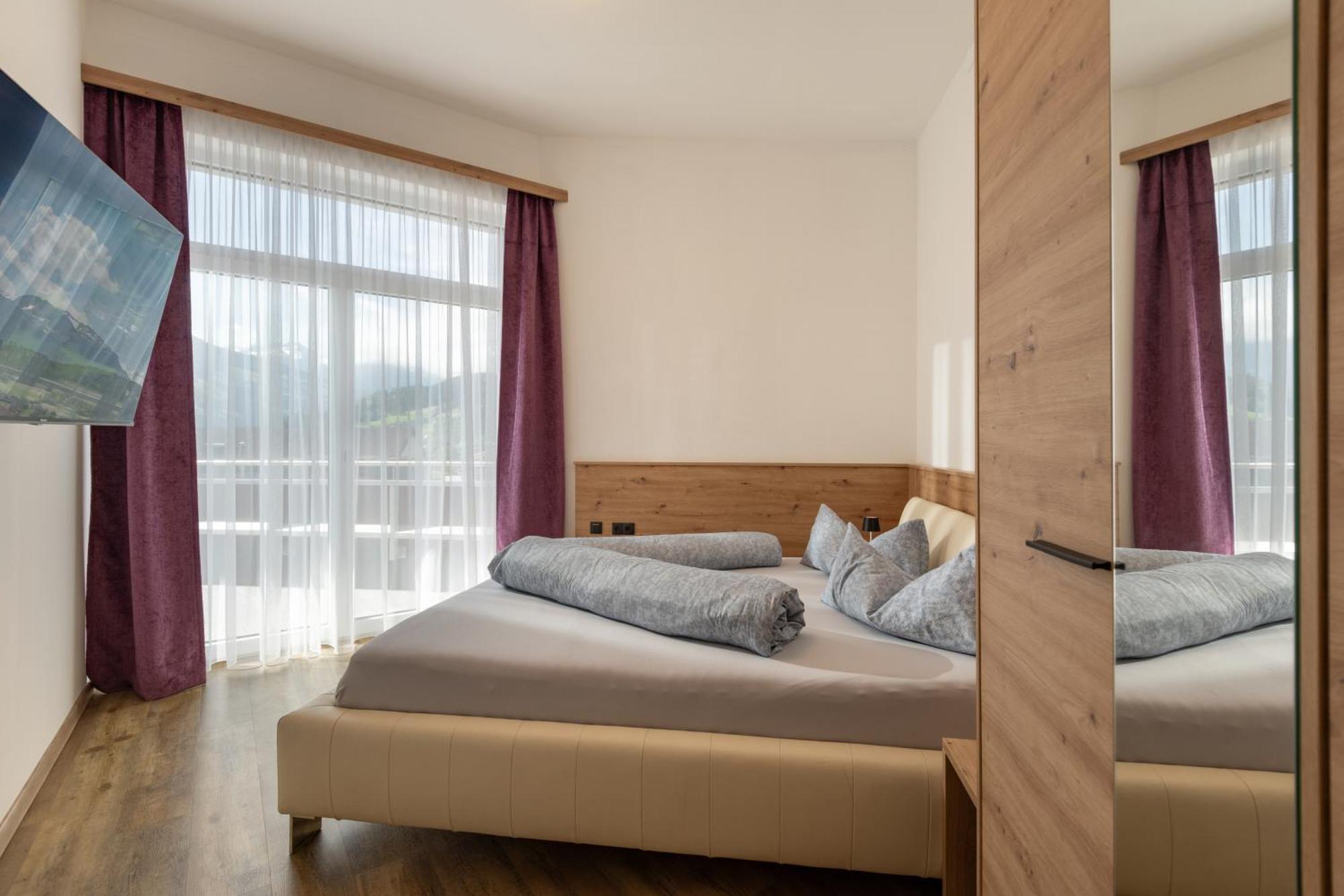 Aparthotel Alptirol Kaltenbach Eksteriør billede